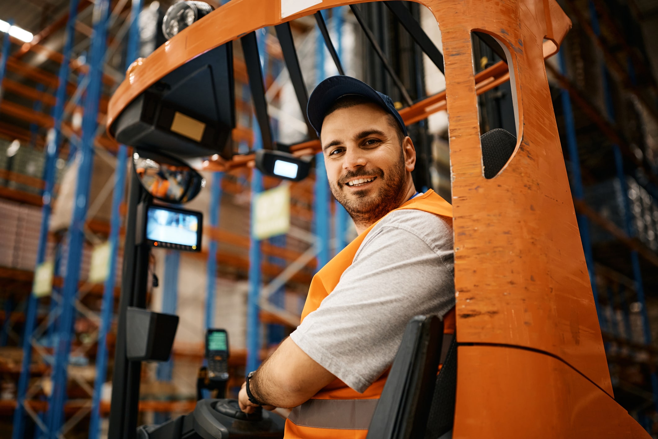 heftruckchauffeur man magazijn