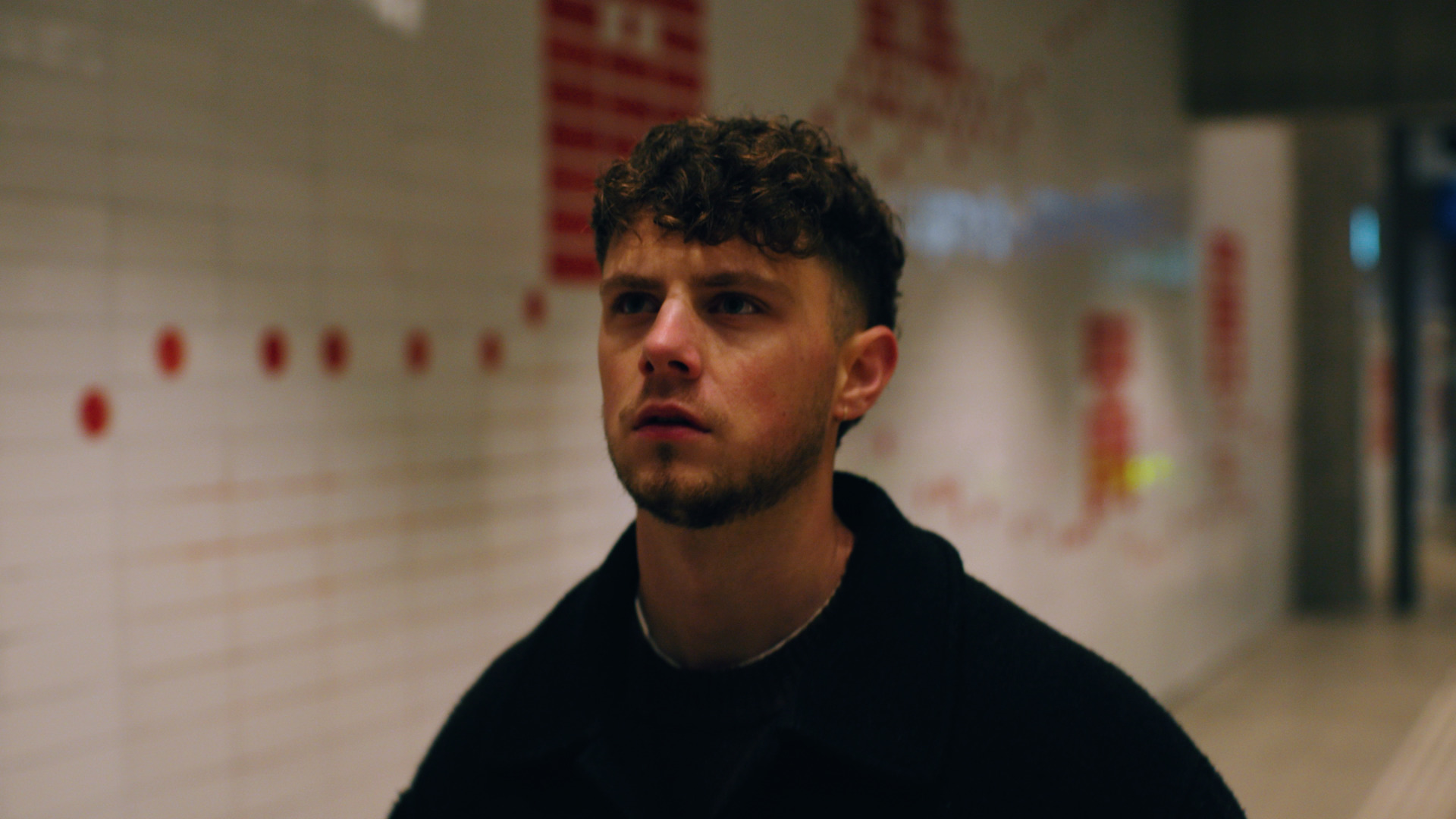 uitgelezen kans olympia laaggeletterdheid man in metrostation